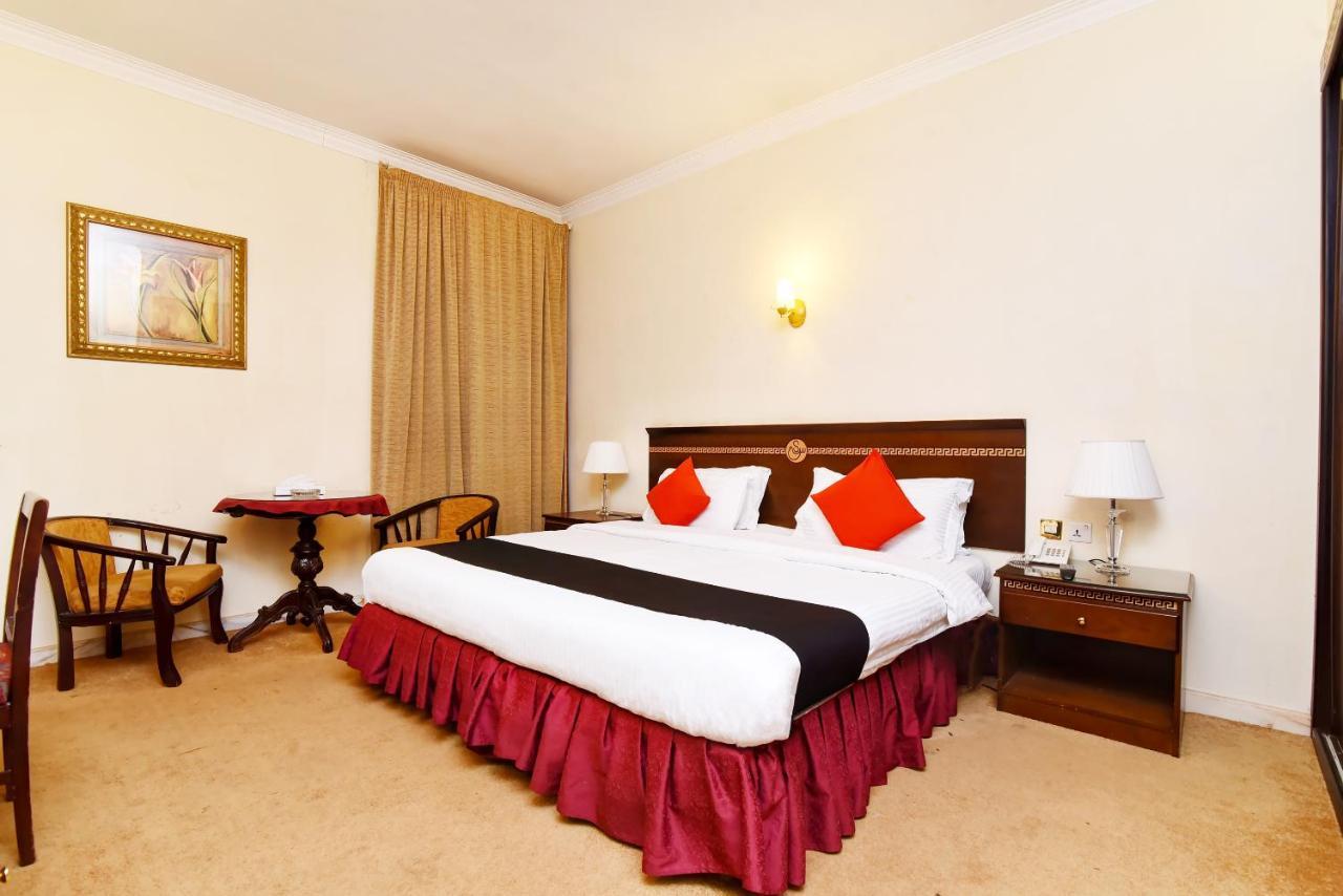 Capital O 419 Al Safeer Hotel Riyadh Exterior photo
